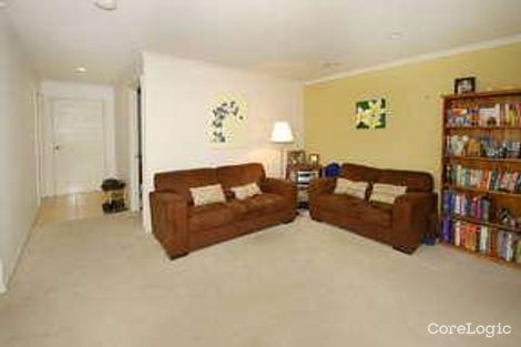 Property photo of 32 Mathisen Terrace Hillside VIC 3037