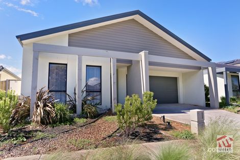 Property photo of 6 Harwood Court Burnside Heights VIC 3023