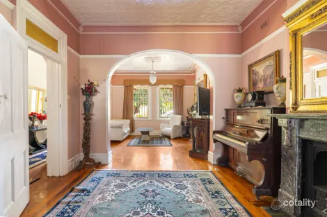 Property photo of 10 White Street Balmain NSW 2041