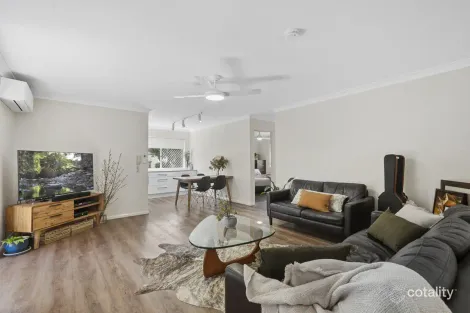 Property photo of 3/117 Pembroke Road Coorparoo QLD 4151