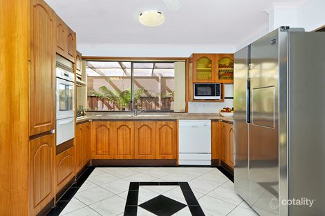 Property photo of 65 Konrads Crescent Mill Park VIC 3082