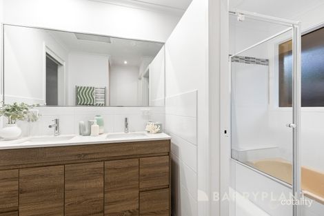 Property photo of 36 Oxley Avenue Bundoora VIC 3083