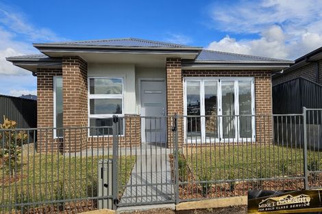 31 Connection Rd, Calderwood, NSW 2527