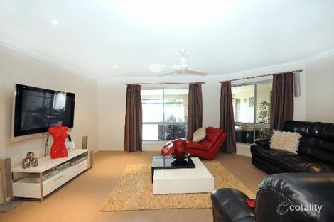 Property photo of 8 Honeyeater Drive Highfields QLD 4352