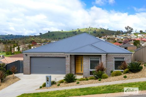 Property photo of 5 Tanner Terrace Wodonga VIC 3690