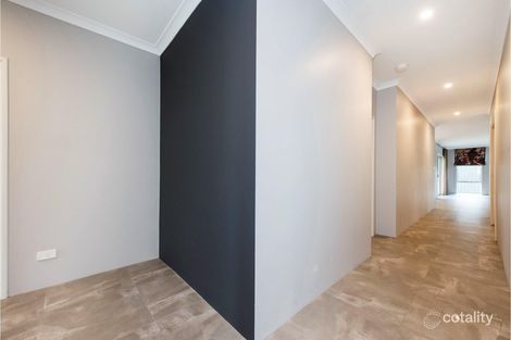 Property photo of 17 Daybreak Street Eglinton WA 6034