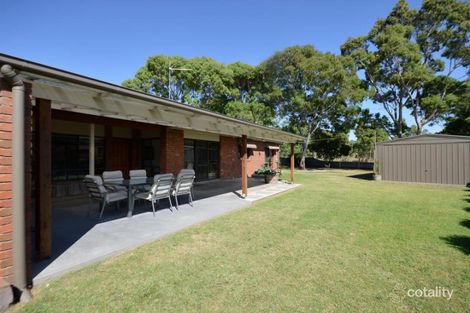 Property photo of 19 Newton Close Paynesville VIC 3880