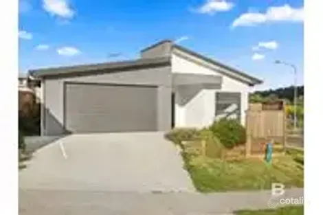 38 Samantha St, Redbank Plains, QLD 4301