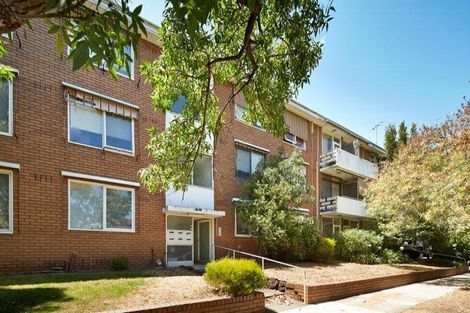 2/56 Tennyson St, Elwood, VIC 3184