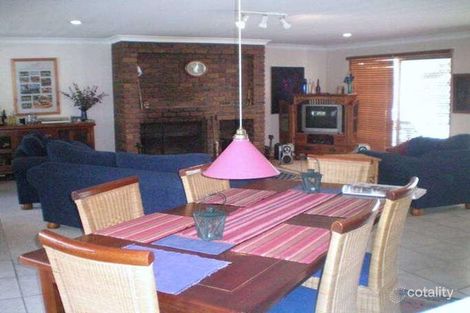 Property photo of 55 Guara Grove Pimpama QLD 4209