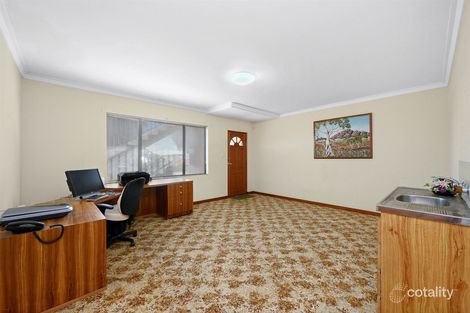 Property photo of 4 Steinbeck Place Spearwood WA 6163