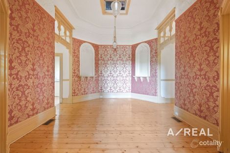 6 Logan St, Canterbury, VIC 3126