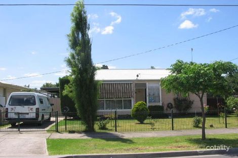 2 Howden Cres, Braybrook, VIC 3019