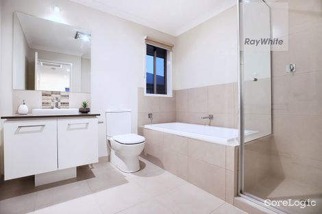 Property photo of 28 Honey Flower Way Greenvale VIC 3059