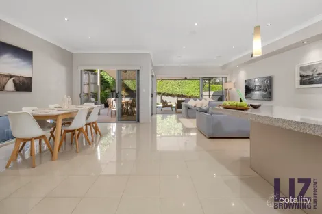 Property photo of 9A Kenton Street Chapel Hill QLD 4069