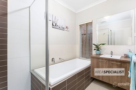 Property photo of 7 Dahlia Crescent Keysborough VIC 3173
