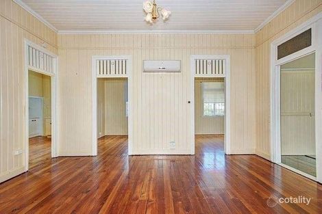 Property photo of 207 Bennetts Road Norman Park QLD 4170