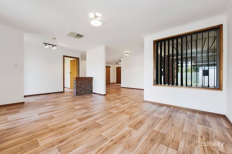 Property photo of 16 Warburton Drive Woodcroft SA 5162