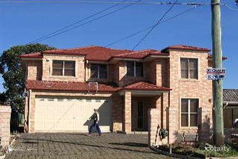 17 Hedges St, Fairfield, NSW 2165