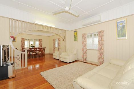 Property photo of 401 Bennetts Road Norman Park QLD 4170