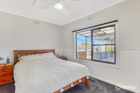 Property photo of 8 Sybella Avenue Koo Wee Rup VIC 3981