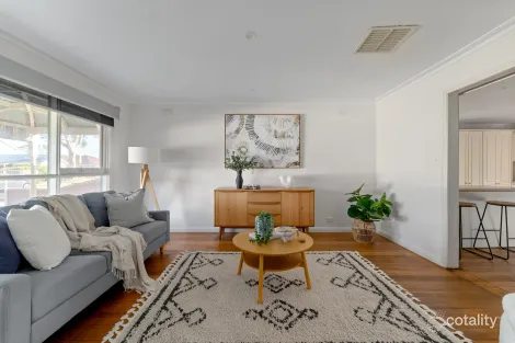 Property photo of 6 First Avenue Hoppers Crossing VIC 3029