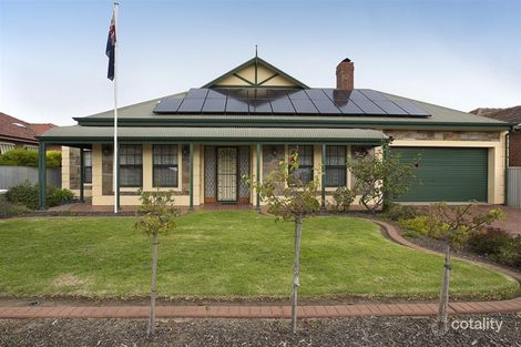 32 Helmsdale Ave, Glengowrie, SA 5044