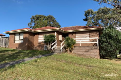 65 Essex Park Dr, Endeavour Hills, VIC 3802