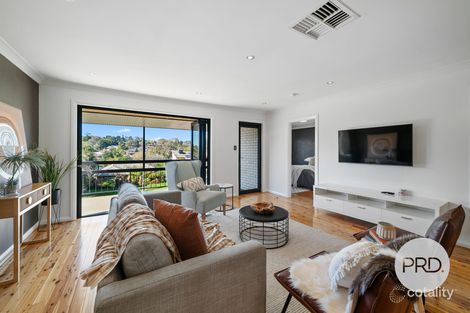 Property photo of 28 Warrawong Street Kooringal NSW 2650