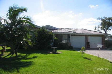 23 Martin Cct, Tea Gardens, NSW 2324