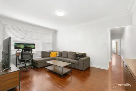 2/13 DENMAN AVE, WILEY PARK, NSW 2195