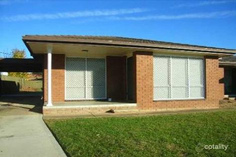Property photo of 3/13 Wewak Street Ashmont NSW 2650