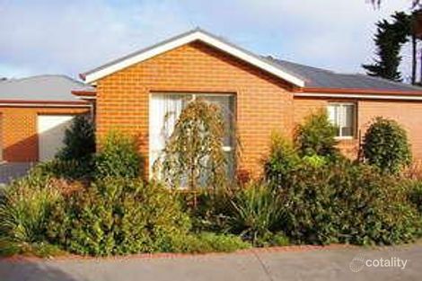 Property photo of 2/16 Morrow Road Gisborne VIC 3437