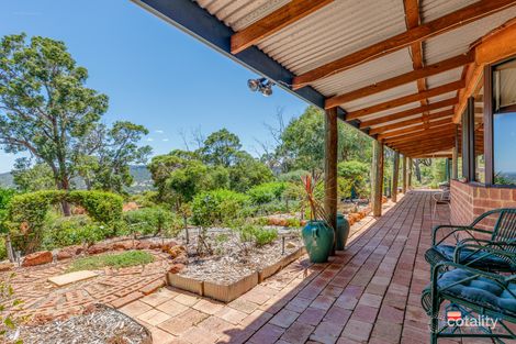 Property photo of 5 Westview Close Mount Nasura WA 6112