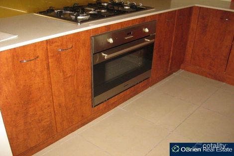 Property photo of 101 Viewgrand Drive Berwick VIC 3806