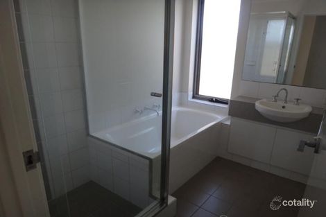 Property photo of 34 Traminer Way Pearsall WA 6065