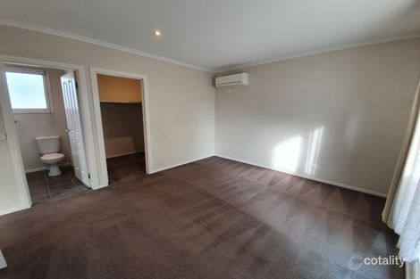 Property photo of 1/10 Mill Road Oakleigh VIC 3166