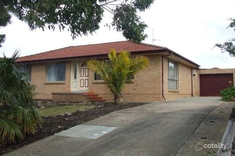 Property photo of 9 Hughes Crescent Kiama Downs NSW 2533