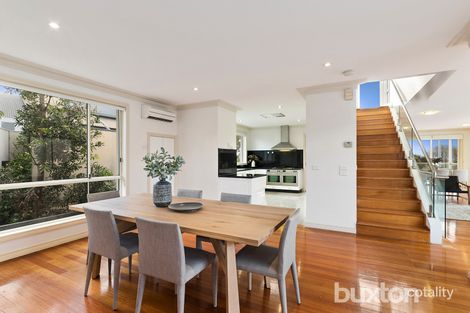 Property photo of 211 Beach Road Black Rock VIC 3193