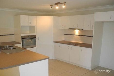 Property photo of 17 Gecko Place Ningi QLD 4511
