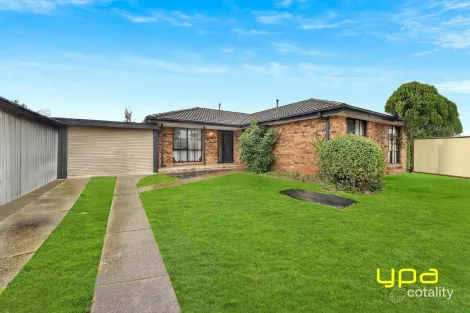 Property photo of 25 Glenbourne Road Cranbourne VIC 3977