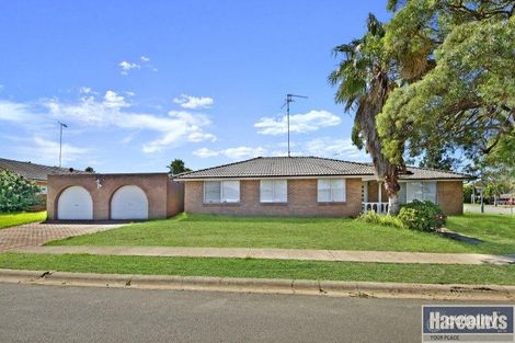 Property photo of 50 Harvey Circuit St Clair NSW 2759