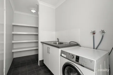Property photo of 26 Carlindie Parkway Golden Bay WA 6174