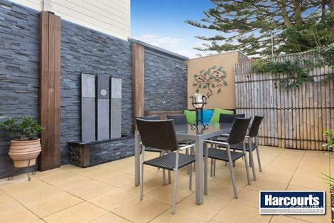 1 Mount View Ct, Frankston, VIC 3199