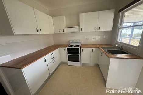 Property photo of 14 Booneene Court Nanango QLD 4615