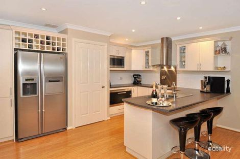 5 Cleave Cl, Mckail, WA 6330