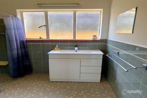 3 Moody St, Clapham, SA 5062