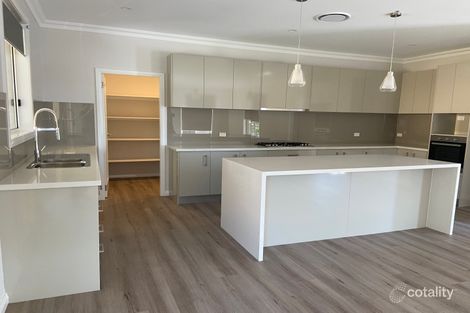 9 Summer House Rise, Tahmoor, NSW 2573