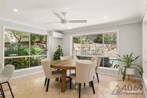 Property photo of 74 Fiddlewood Bellbowrie QLD 4070
