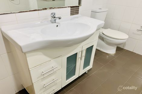 Property photo of 9/8-10 Northumberland Road Auburn NSW 2144